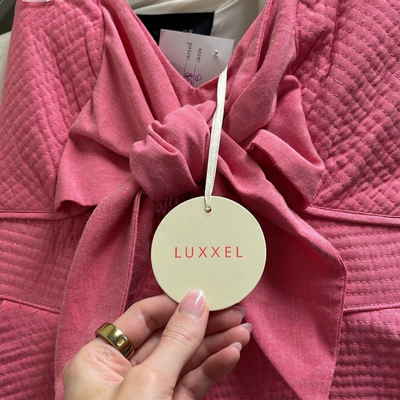 CLOSET CLEAROUT: WOMENS PINK STRAPLESS TOP SZ S - Picture 3 of 5